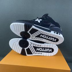 Louis Vuitton Skate/Size 44/US 11/accepting Offers