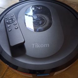 Tikom Robot Vacuum And Mop Combo.