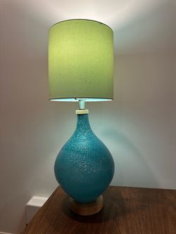 Table lamp