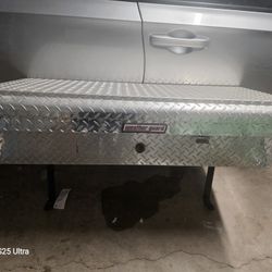 WeatherGuard Tool box Side box 