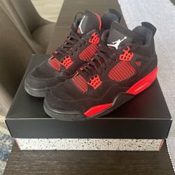 Jordan 4 retro Red Thunder 