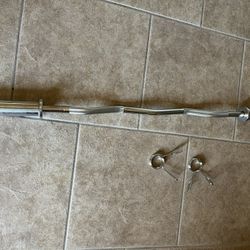 Olympic Curl Bar With Clips 