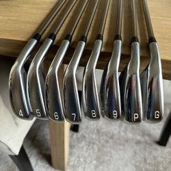 GOLF MIZUNO JPX-923 HOT METAL IRONS LEFTHANDED