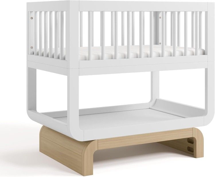 Storkcraft Santorini Deluxe 3 in 1 Convertible Bassinet