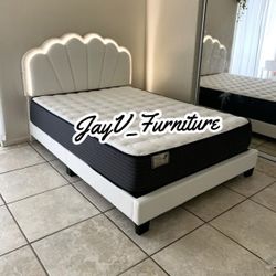 New Queen Bed Frame With MATRESS 