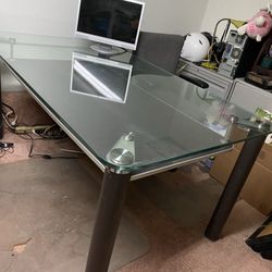 Contemporary Glass Desk/medium Size Dining Table 