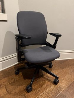 Steelcase Leap V2