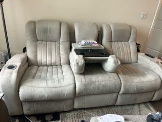 Recliner Sofa/Couch