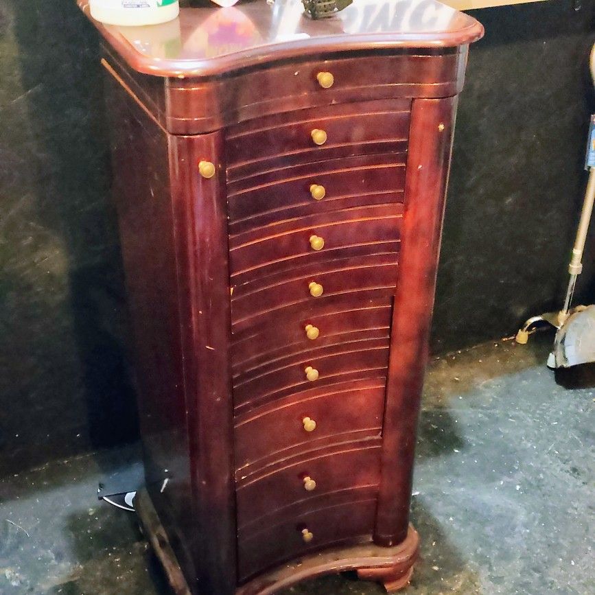Vintage Jewelry Box Self