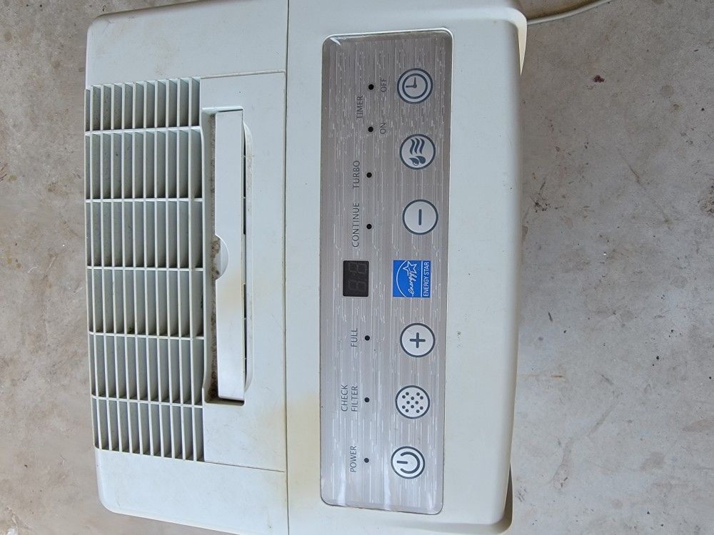 DEHUMIDIFIER