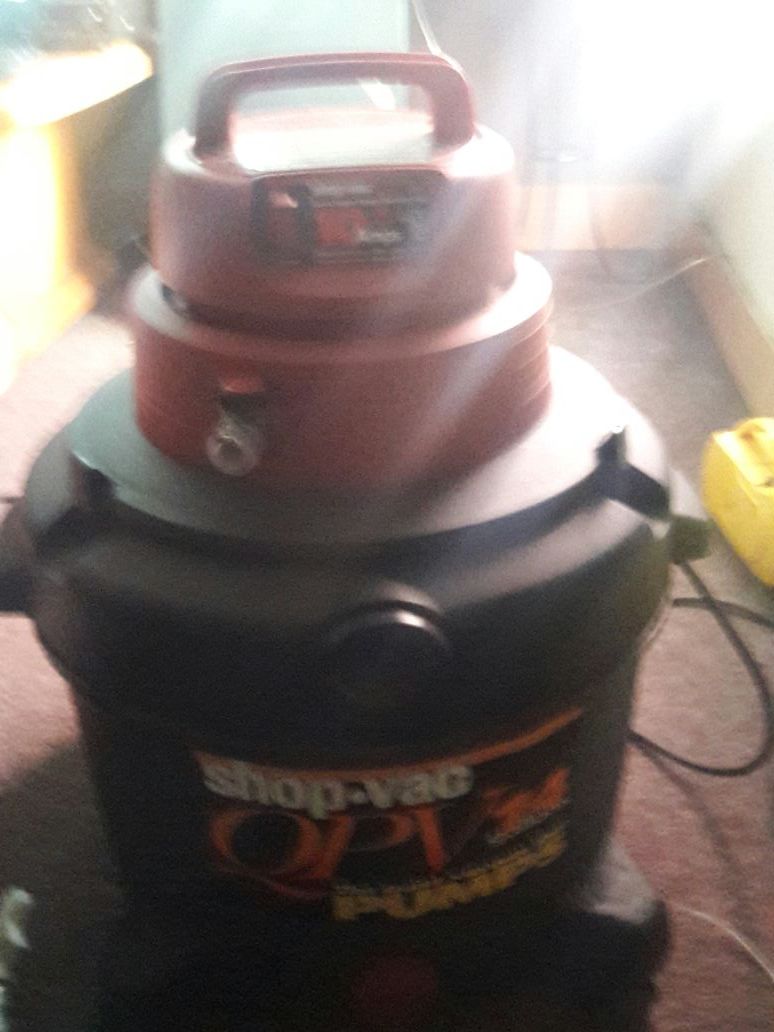 Qpv 10.5 amp 14 gallon wet and dry shop vac works great