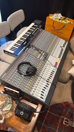 Allen & Heath GL2400