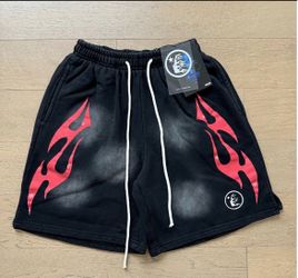 Hellstar shorts size medium
