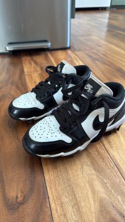Nike Air Jordan 1 size 13Y in black and white