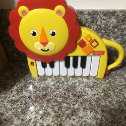 Fisher Price  Lion Piano Developmental Toy