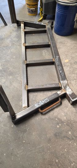 Headache rack for truck