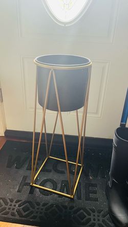 Plant Holder