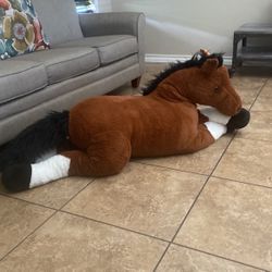 Large plush Horse 