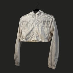 Women’s White Size S Cul-ture Cropped Windbreaker