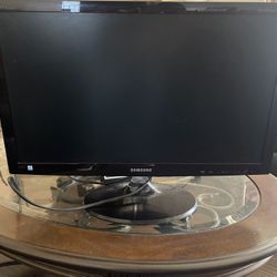 Samsung 24 Inch TV