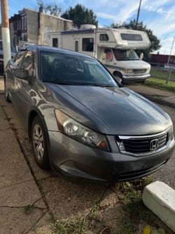 🚗 2009 Honda Accord 4-Cylinder — $3,500 OBO
