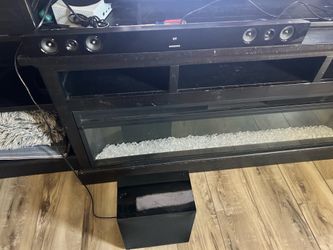 Samsung HW-FM45C 2.1 Channel Soundbar + Wireless Subwoofer