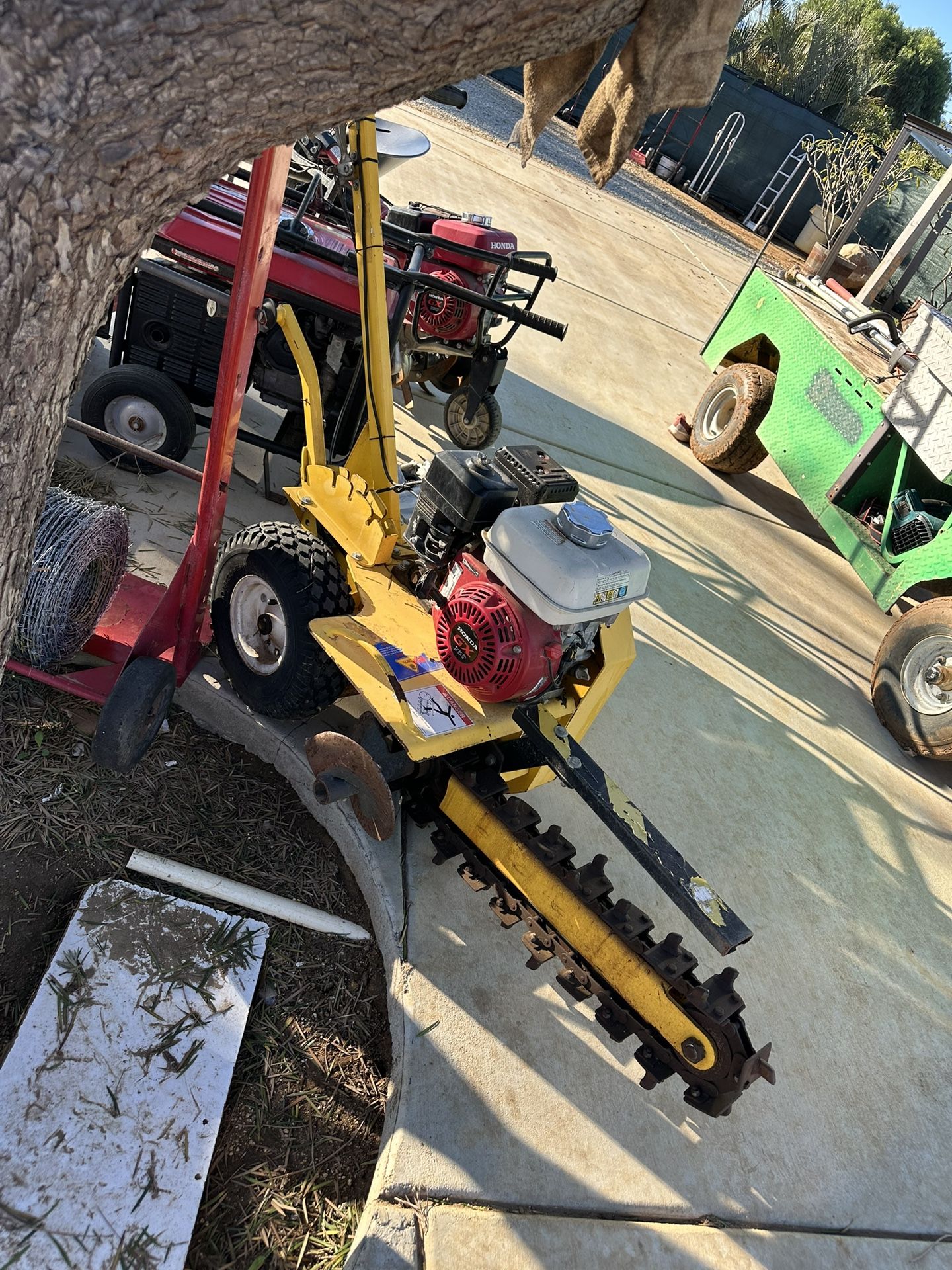 Ground Hog Trencher With Honda Motor
