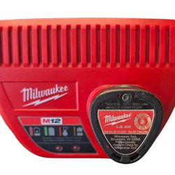 Milwaukee M12 1.5Ah Battery + Charger 12V Lithium Ion Combo Kit
Pricing