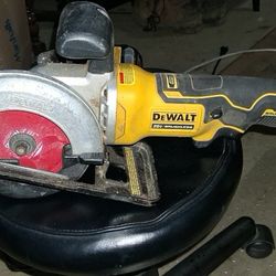 Dewalt Skill Saw