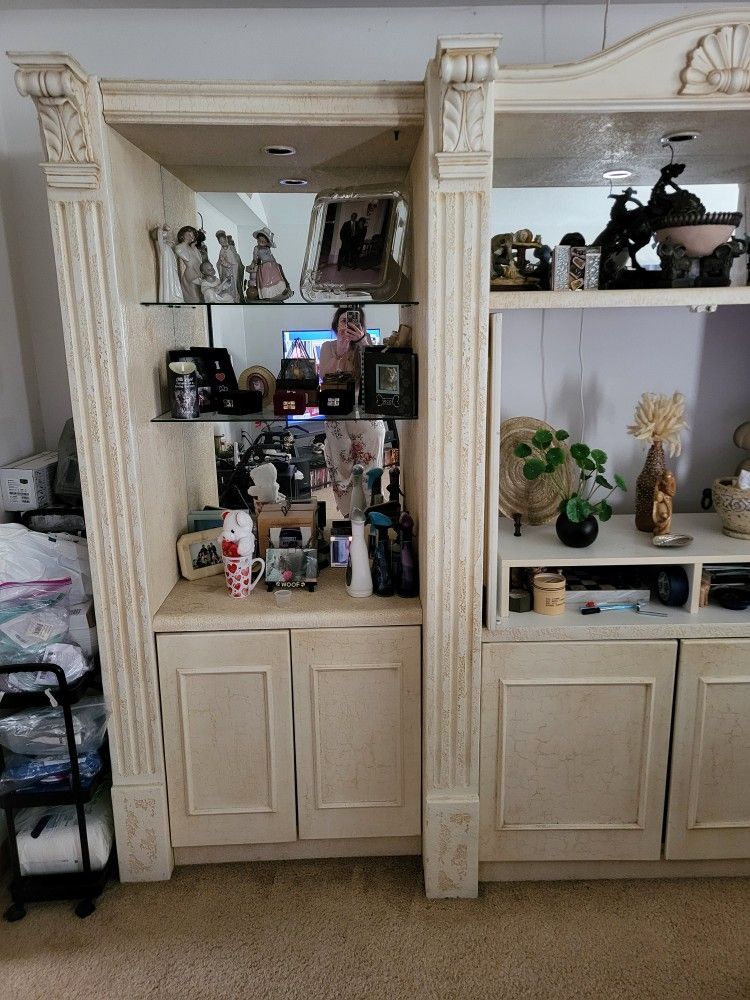 Textured Wall Unit Bring Someone To Help Pickup