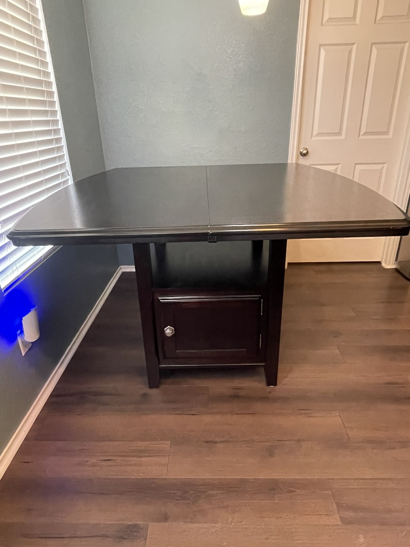 Dining Table With 8 Chairs 36 Counter Height For Sale In Schertz TX Dining Table With 8 Chairs 36 Counter Height For Sale In Schertz TX