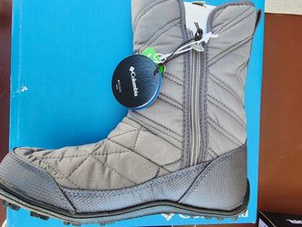 Girls Tennis Shoes & Boots