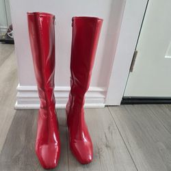 Red Boots Size Women  8- 8.5