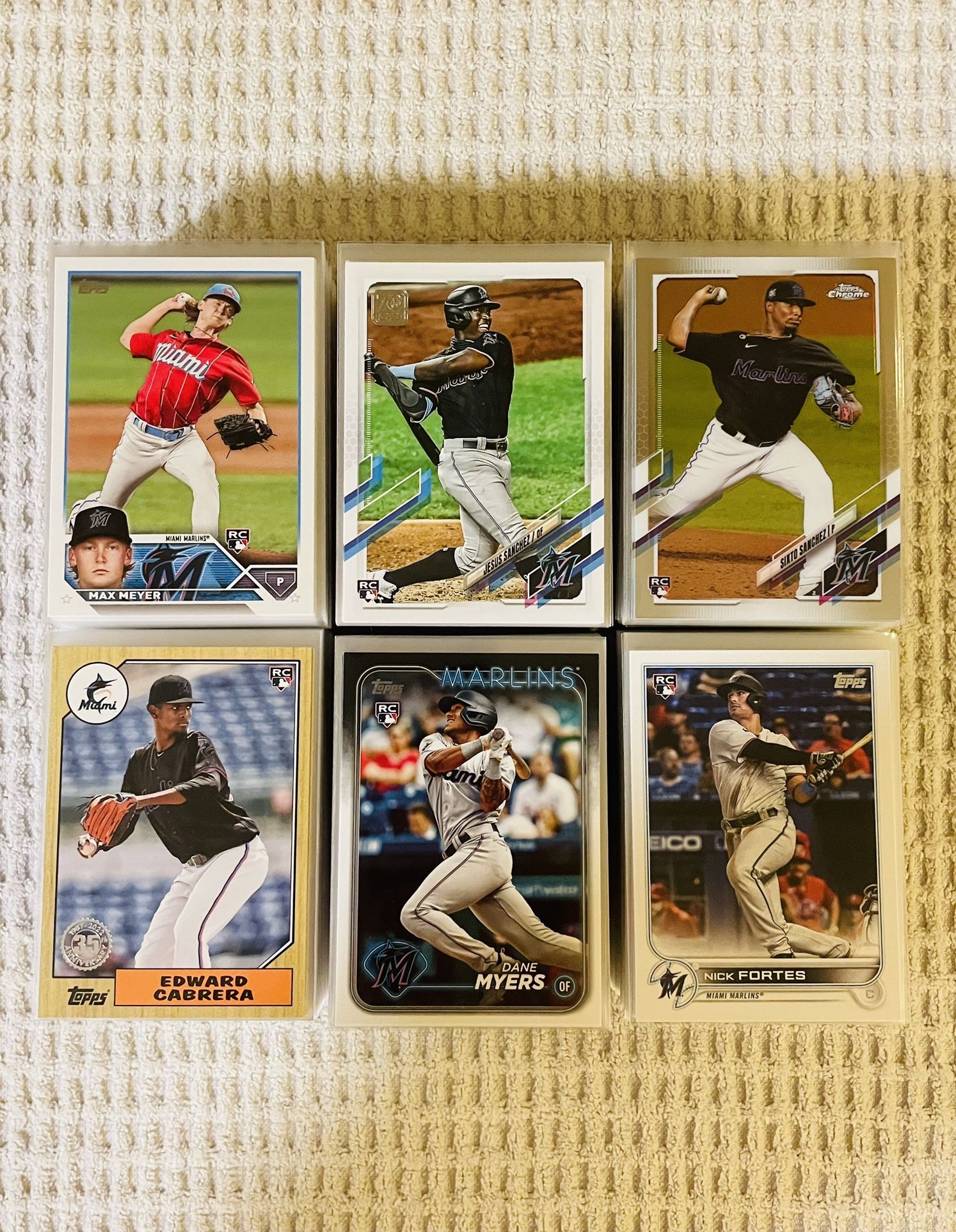 Miami Marlins 400 Card Baseball Lot! Rookies Prospects Parallels Short Prints Variations & More!