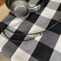 SkullCandy Hesh 2 Bluetooth headphones w/ headphone jack