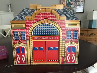 Melissa and doug fire station