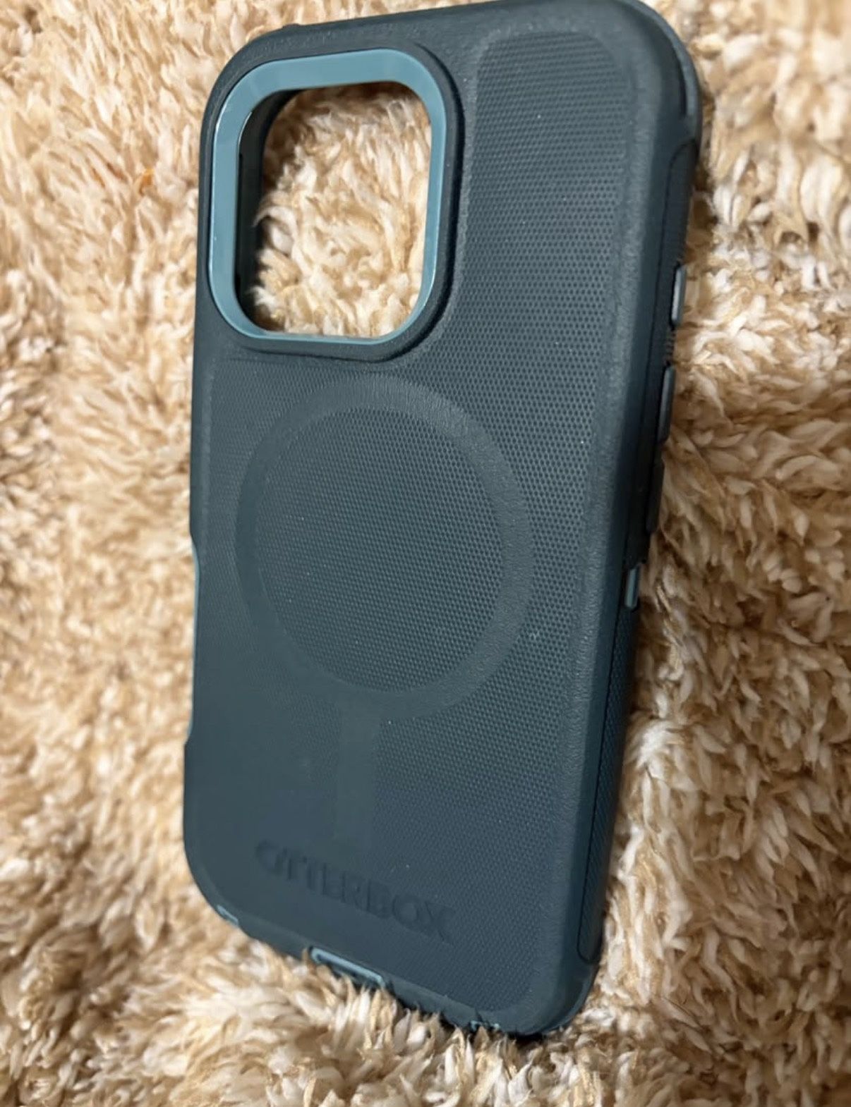 iPhone 16 Pro Otterbox Case