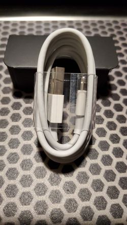 Iphone cable (3ft OEM) original Apple