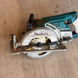Makita Saw