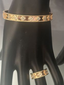 Gold plated tarnish free never fade Bangle and ring size 7,8,9