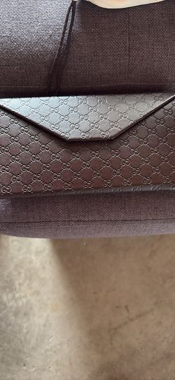 Authentic like new Gucci sunglasses case