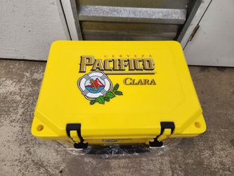Pacifico Grizzly 20 Qt Cooler
