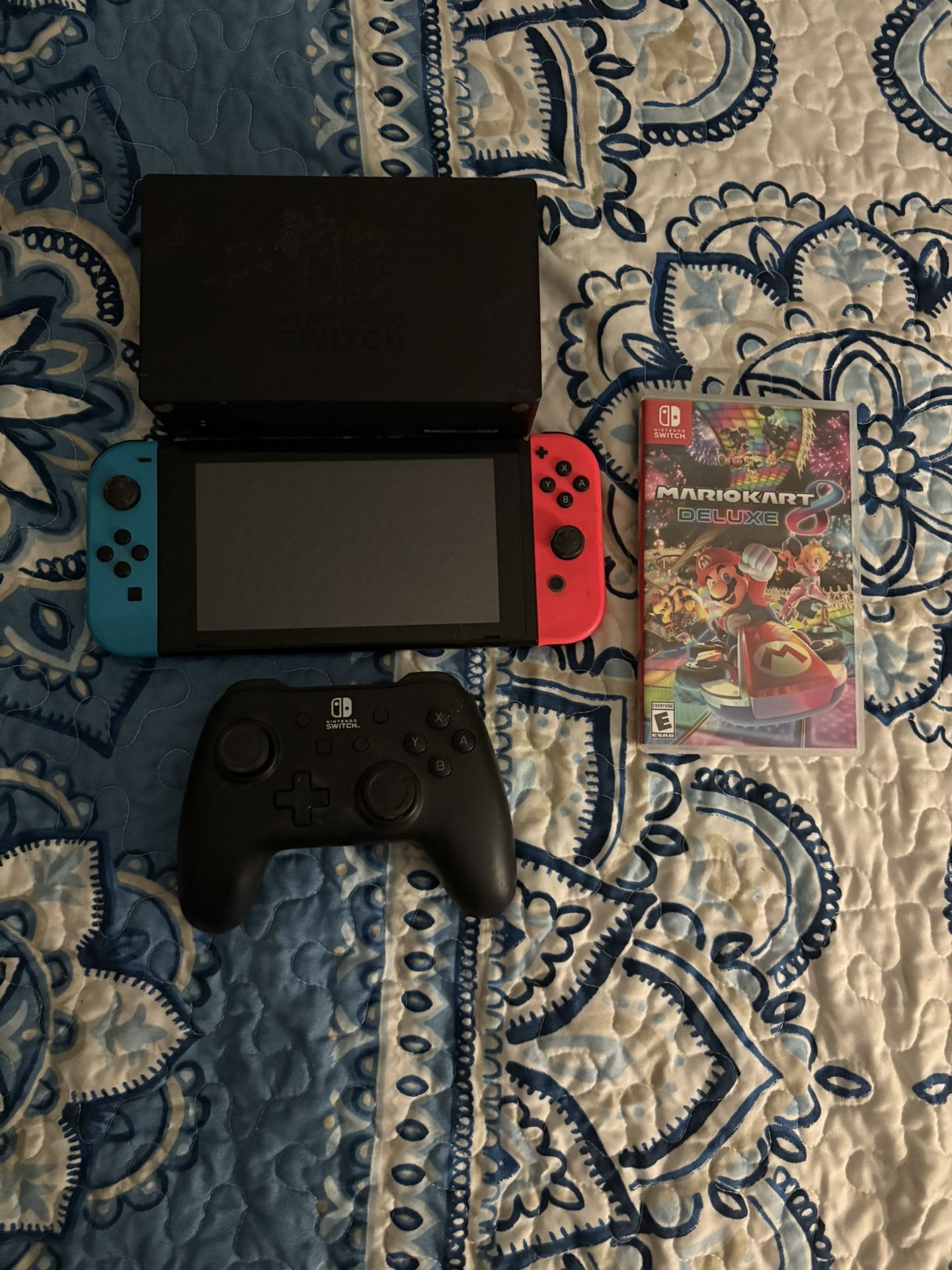 Nintendo switch + controller + game