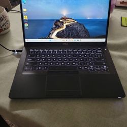 DELL Computer Windows 11 