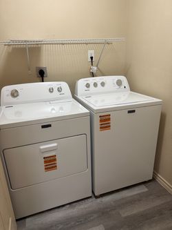 Maytag Washer & Dryer Set - Like New