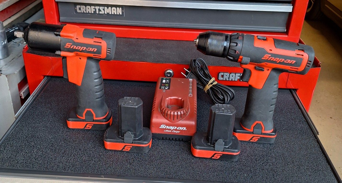 Snap On 14.4 V 3/8" Drive MicroLithium Cordless Impact And Drill