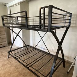 Twin Bunk Beds & Mattresses