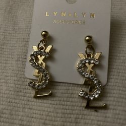 Design Earrings 