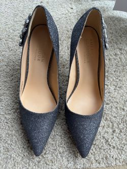 Badgley Mischka Black and Silver Heels Elegant Design