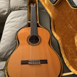 Takamine EC-128 Made In Japan Nylon String Electric  / Acoustic Guitar With Case